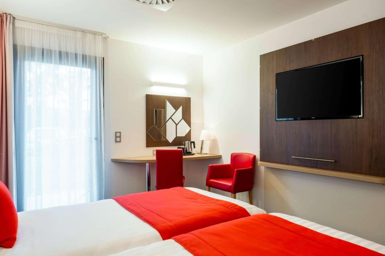 Brit Hotel Privilege Figeac Exterior foto
